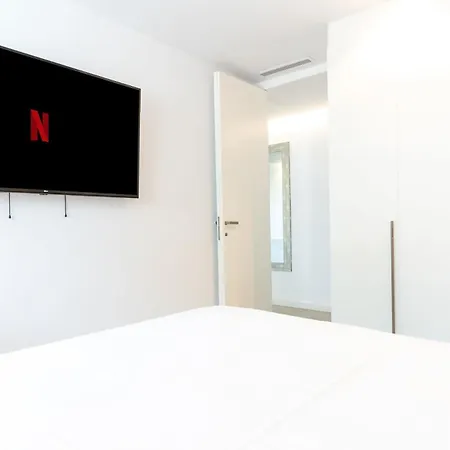 Rentafive Luxury Reformado 2 Min Gran Playa *
