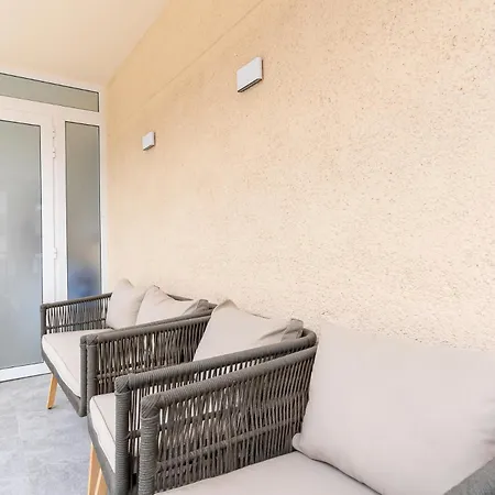 Rentafive - Luxury - Reformado - 2 Min Gran Playa